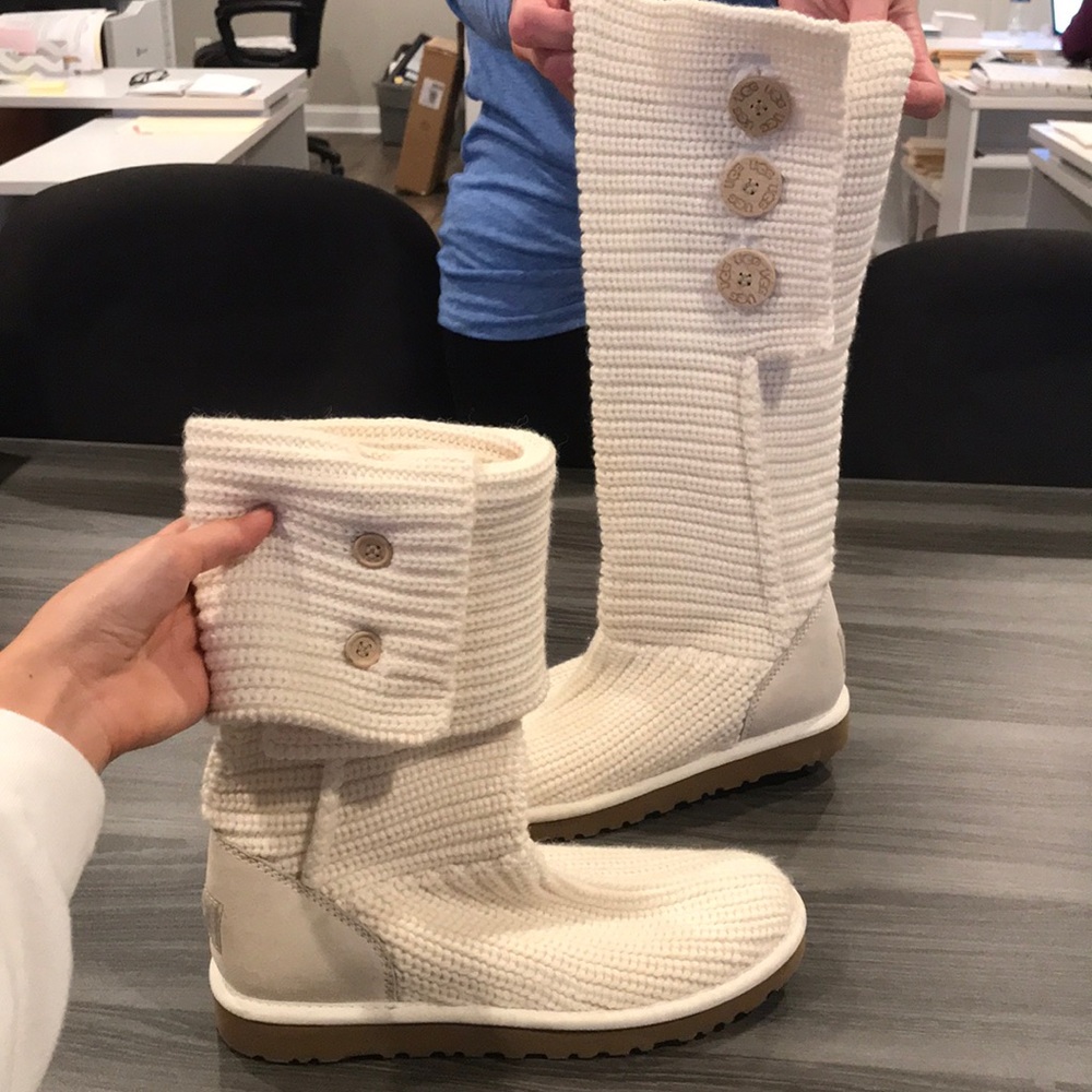 Classic Carey Boots UGG - LIKE NEW